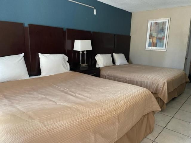 لايف أوك Royal Inn المظهر الخارجي الصورة